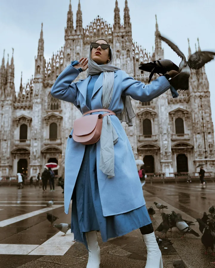 Fashion editorial in front of Milan Cathedral